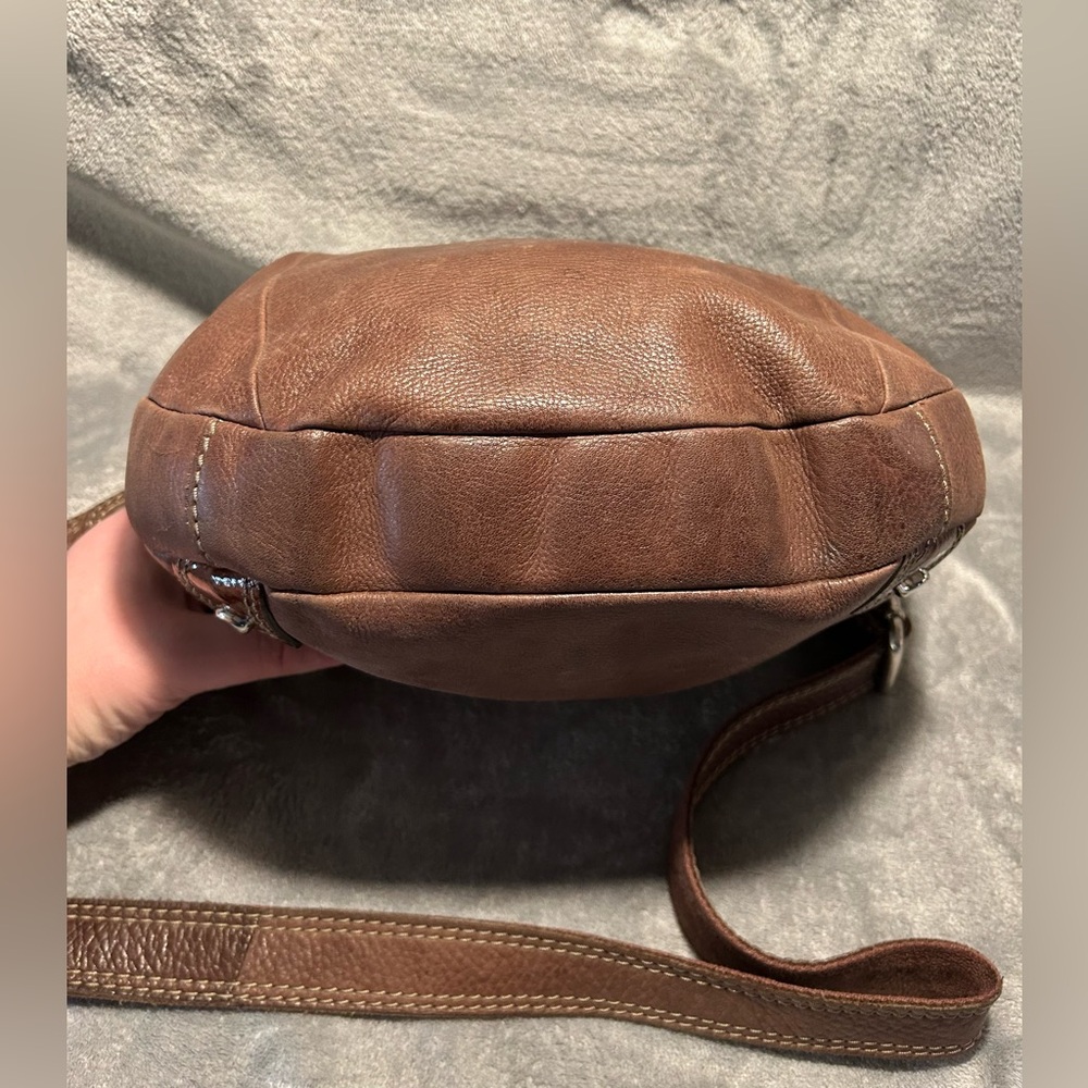 Fossil Genuine Leather Crossbody Bag - Picture 8 of 10